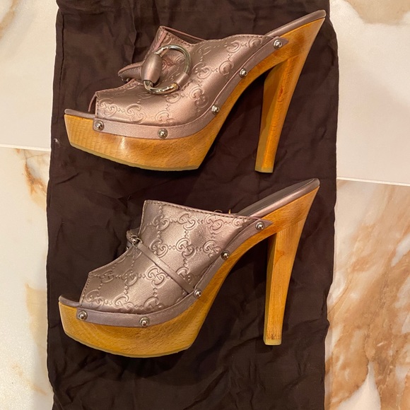 Authentic Gucci women’s heels - Picture 1 of 10